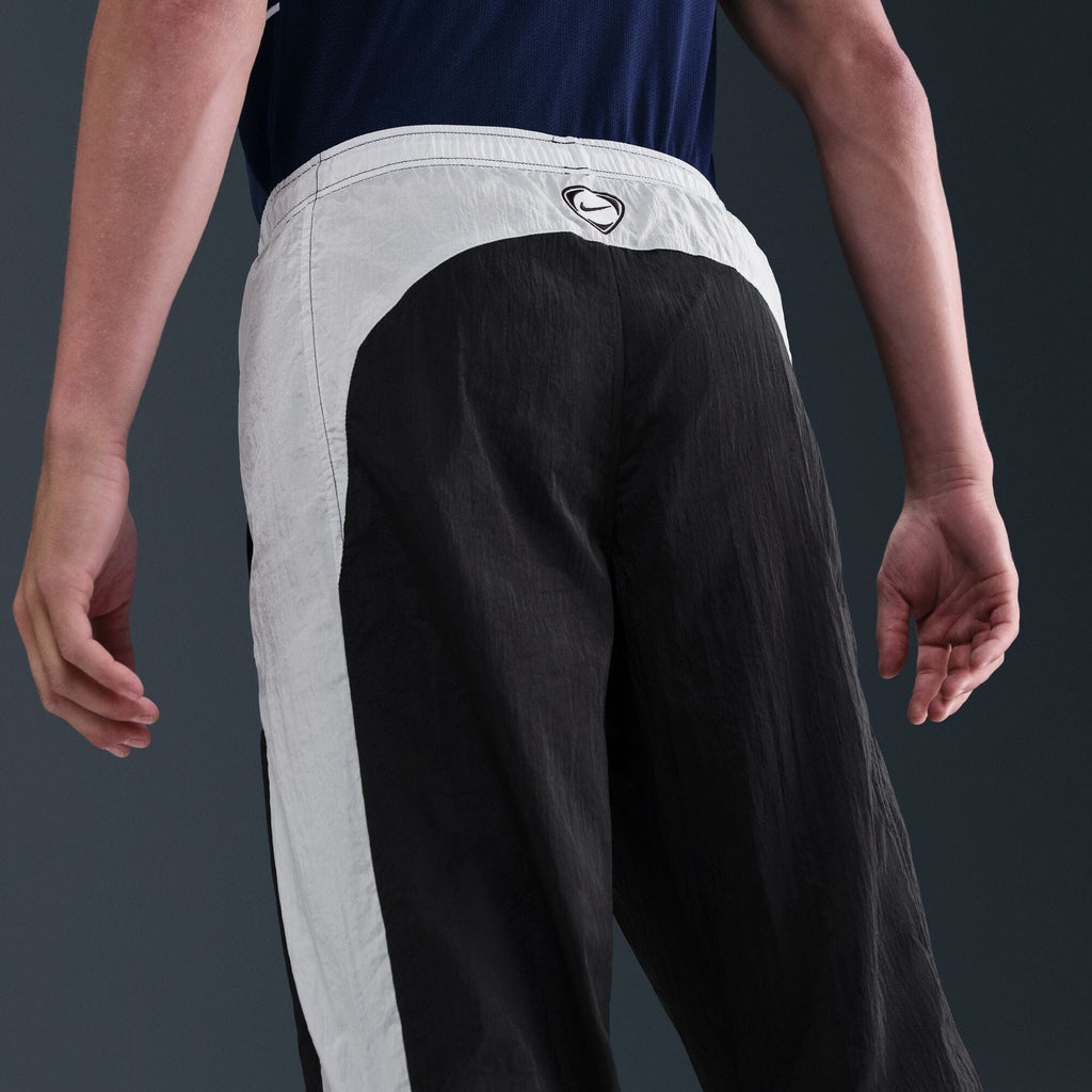 Chelsea FC Third Men's Total 90 Woven Track Pants (HQ9756-010)
