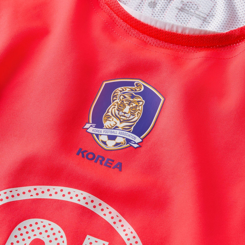 South Korea 2004 Total 90 Reissue Jersey #ParkJiSung21 (IF2943-679)