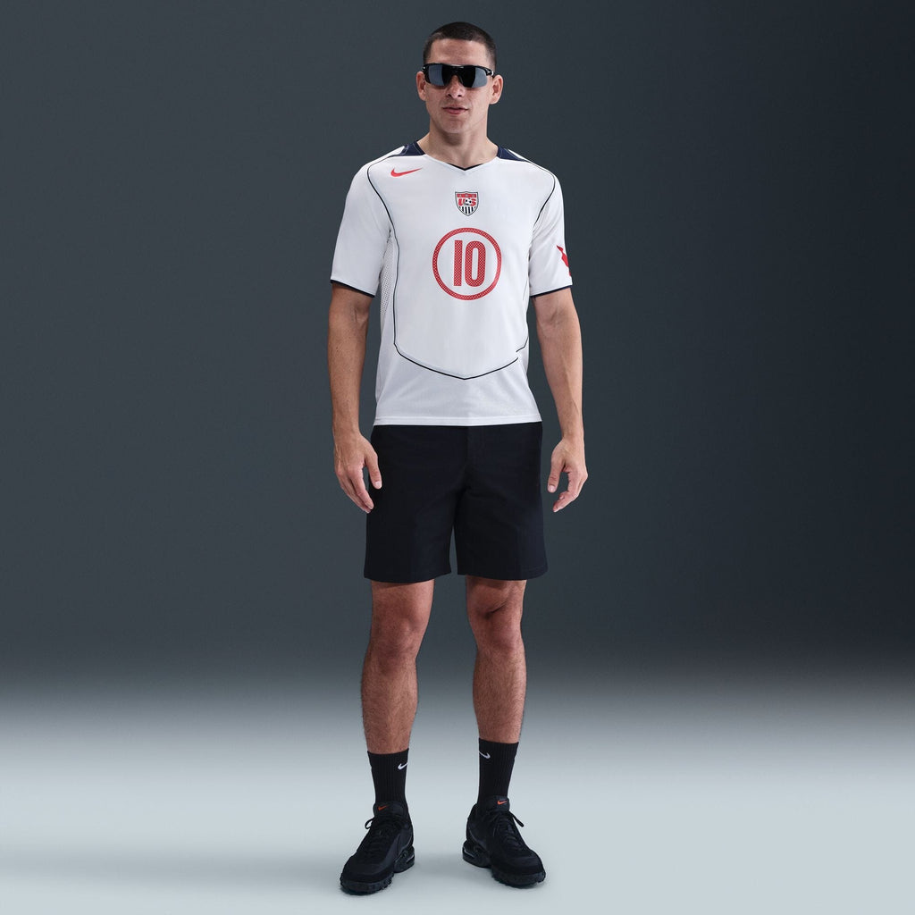 USA 2004 Total 90 Reissue Jersey #Donovan10 (IF2944-100)