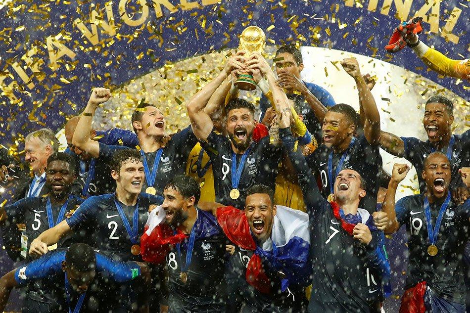 ALLEZ LES BLEUS! FRANCE!