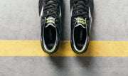 Mizuno Release New Addition Morelia Neo II "Black/Silver/Yellow"