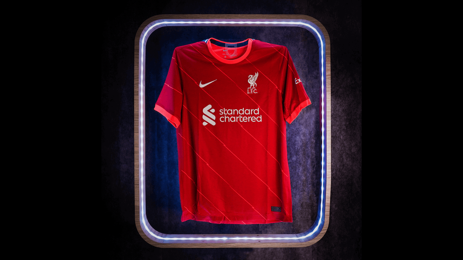 22 Liverpool Home Jersey