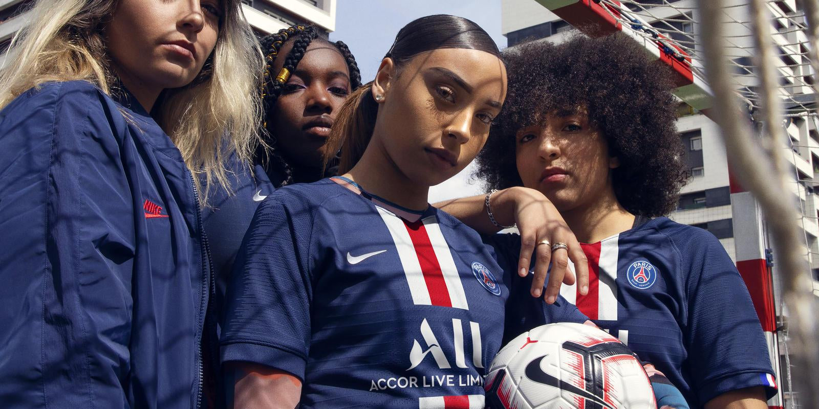 Paris Saint-Germain Brings Back Historic Stripe