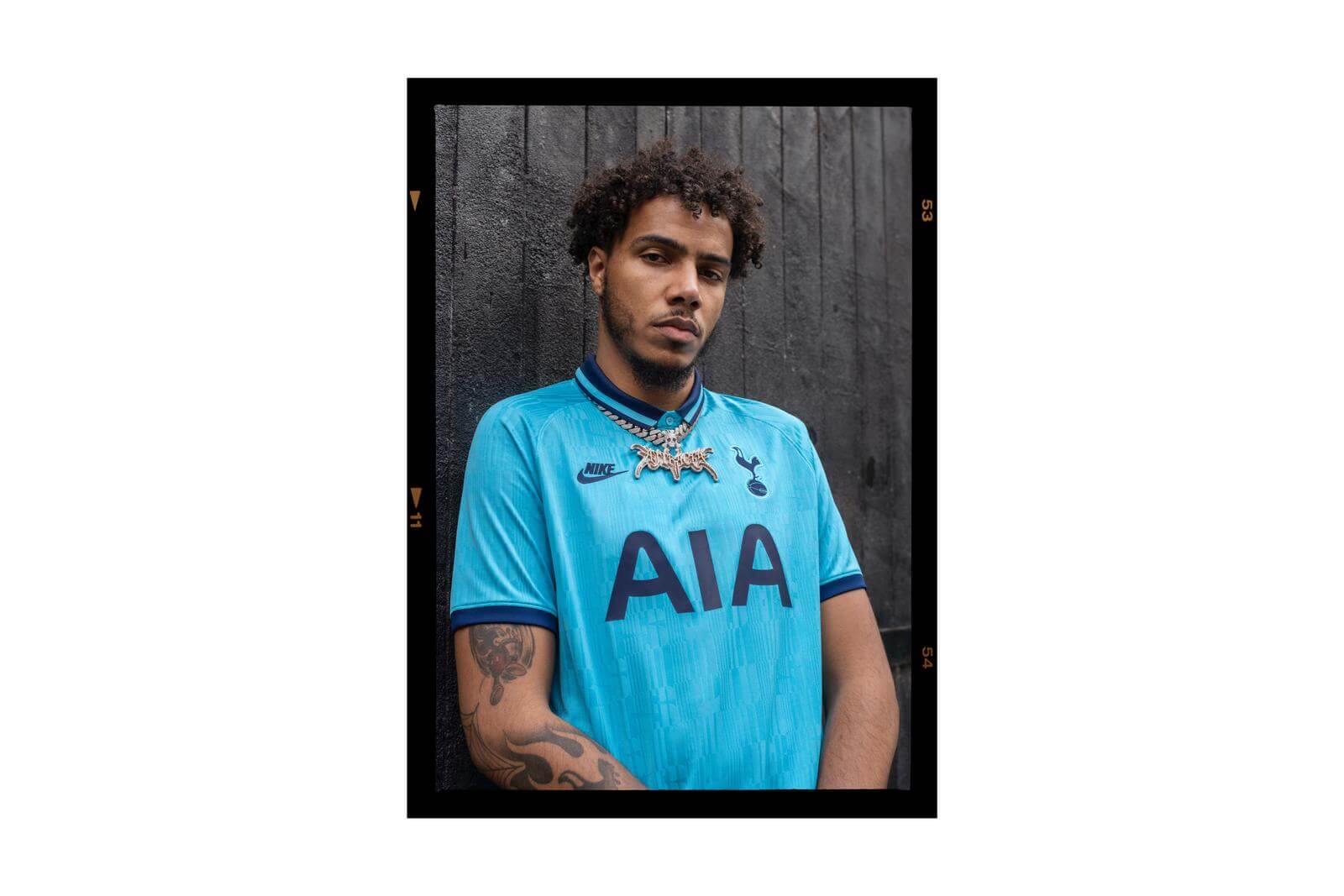 Spurs Go '90s Retro for European Campaign