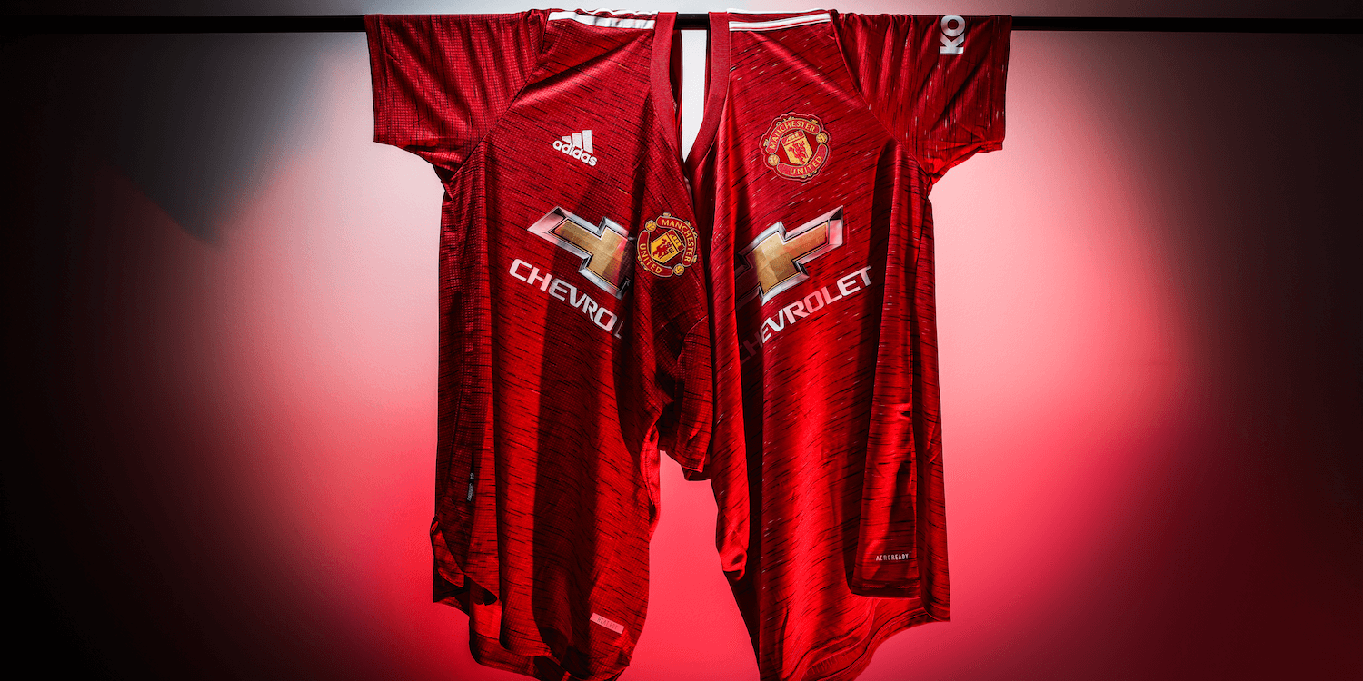 What’s the Difference Between a Replica and Authentic Football Jersey?
