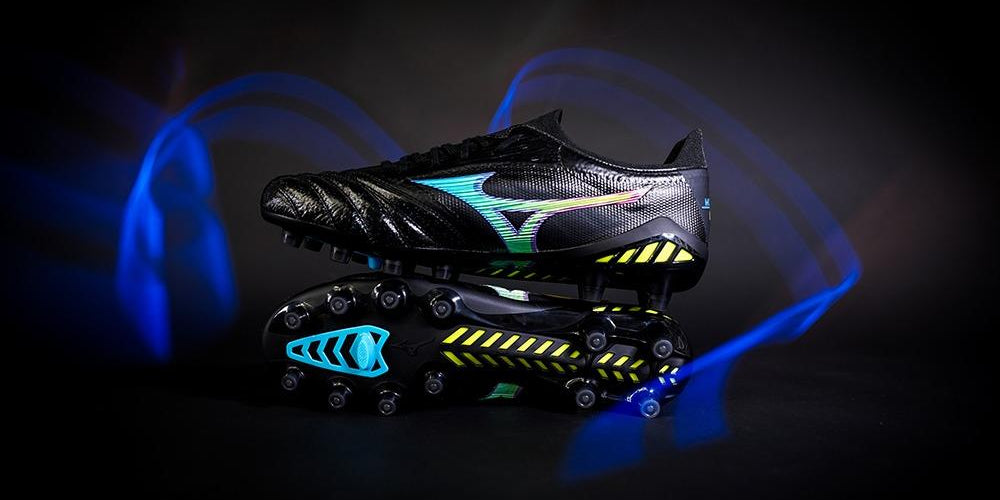 Mizuno Launch The Stunning Cyber Pack