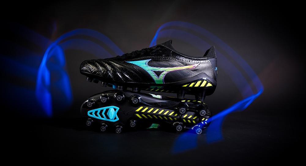 Mizuno Launch The Stunning Cyber Pack
