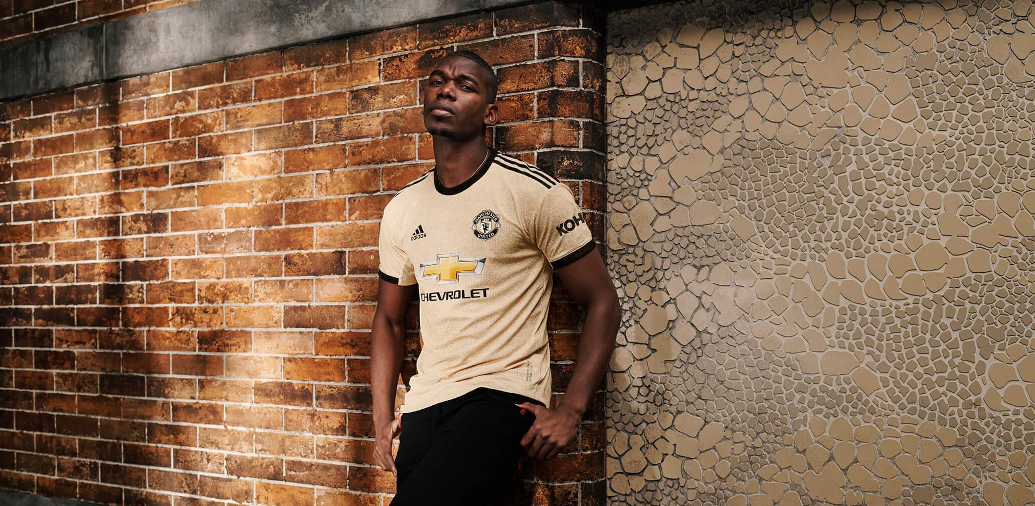 20 away shirt, inspired by the city’s artwork