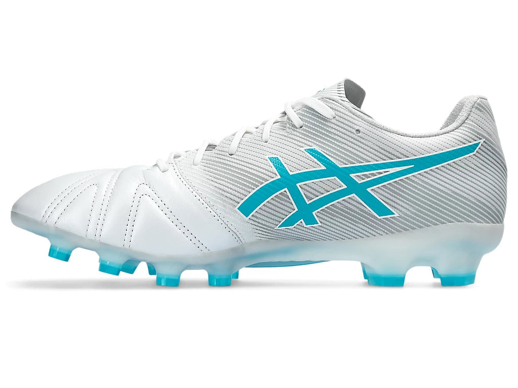 Asics football 2025 boots white