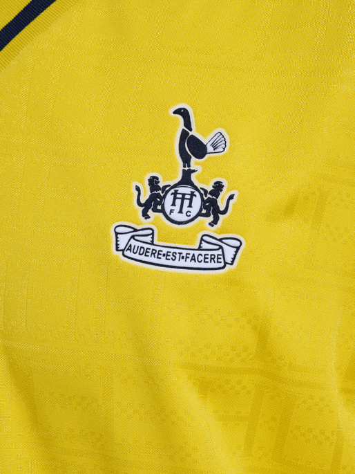 Tottenham Hotspur FC 1988 Retro Away Jersey (TOTRETRO004)