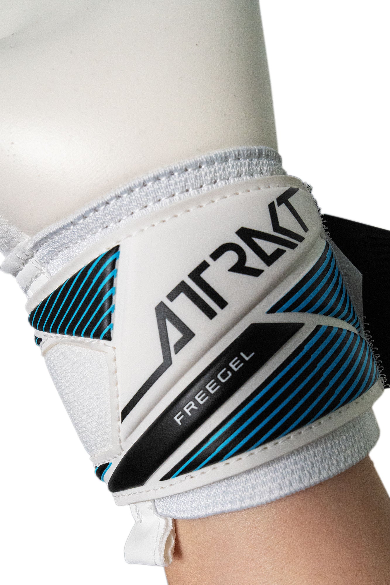 Attrakt Freegel Advance (56702351080)