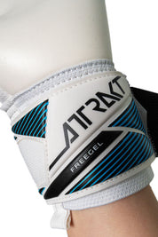 Attrakt Freegel Advance (56702351080)