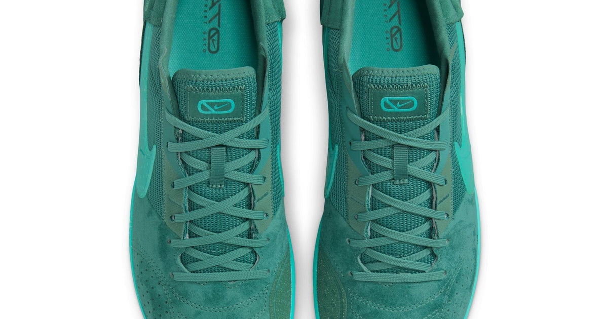 Streetgato Indoor Court (DC8466-302) Ultra Football