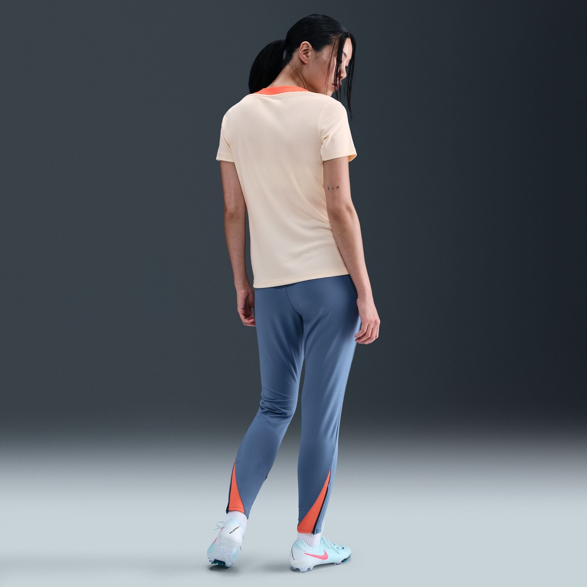 Women's Strike Dri-FIT Top (FN5025-102) Apparel Nike