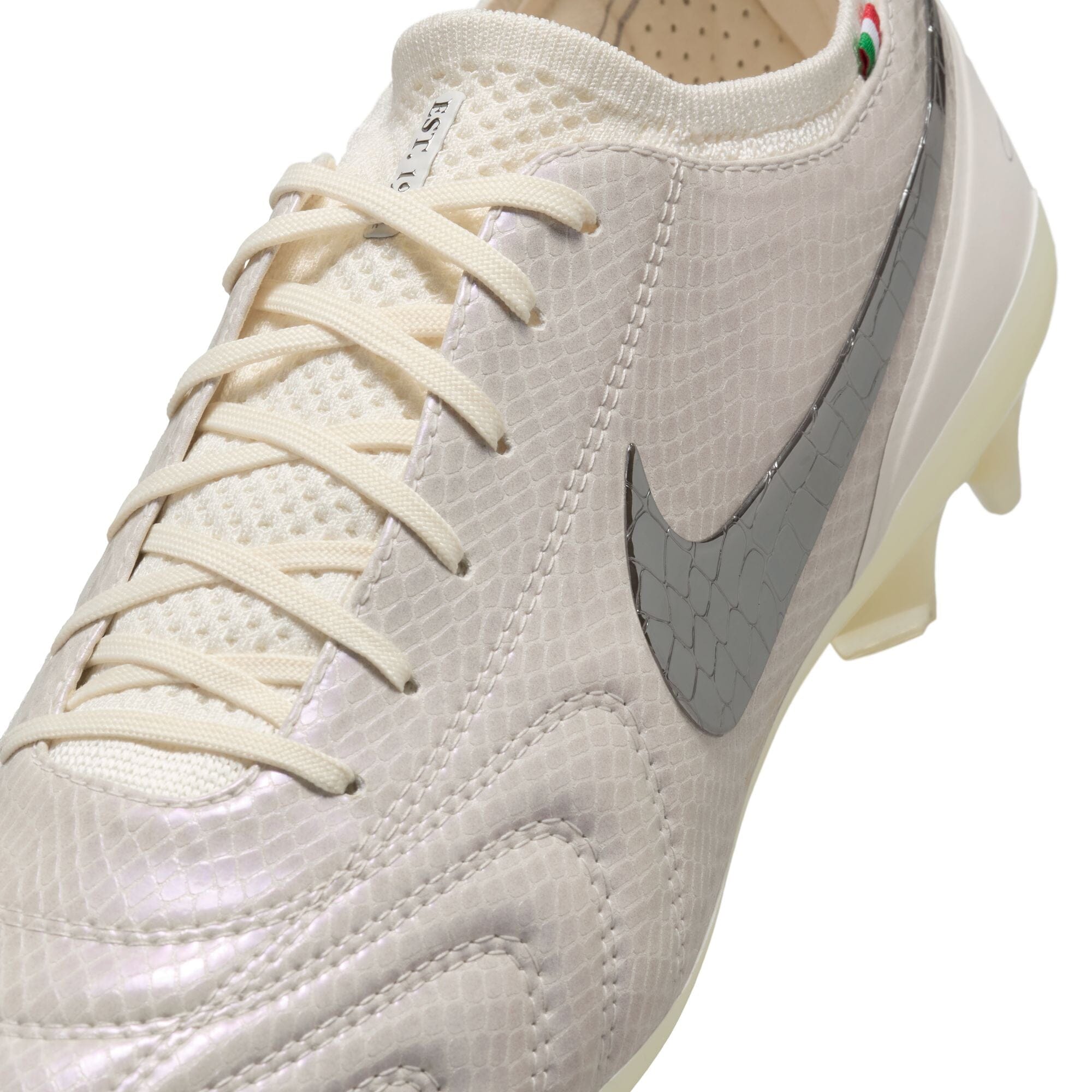 Tiempo Legend 10 Elite Luxe FG - Made in Montebelluna Special Edition (FZ1487-100) Footwear Nike