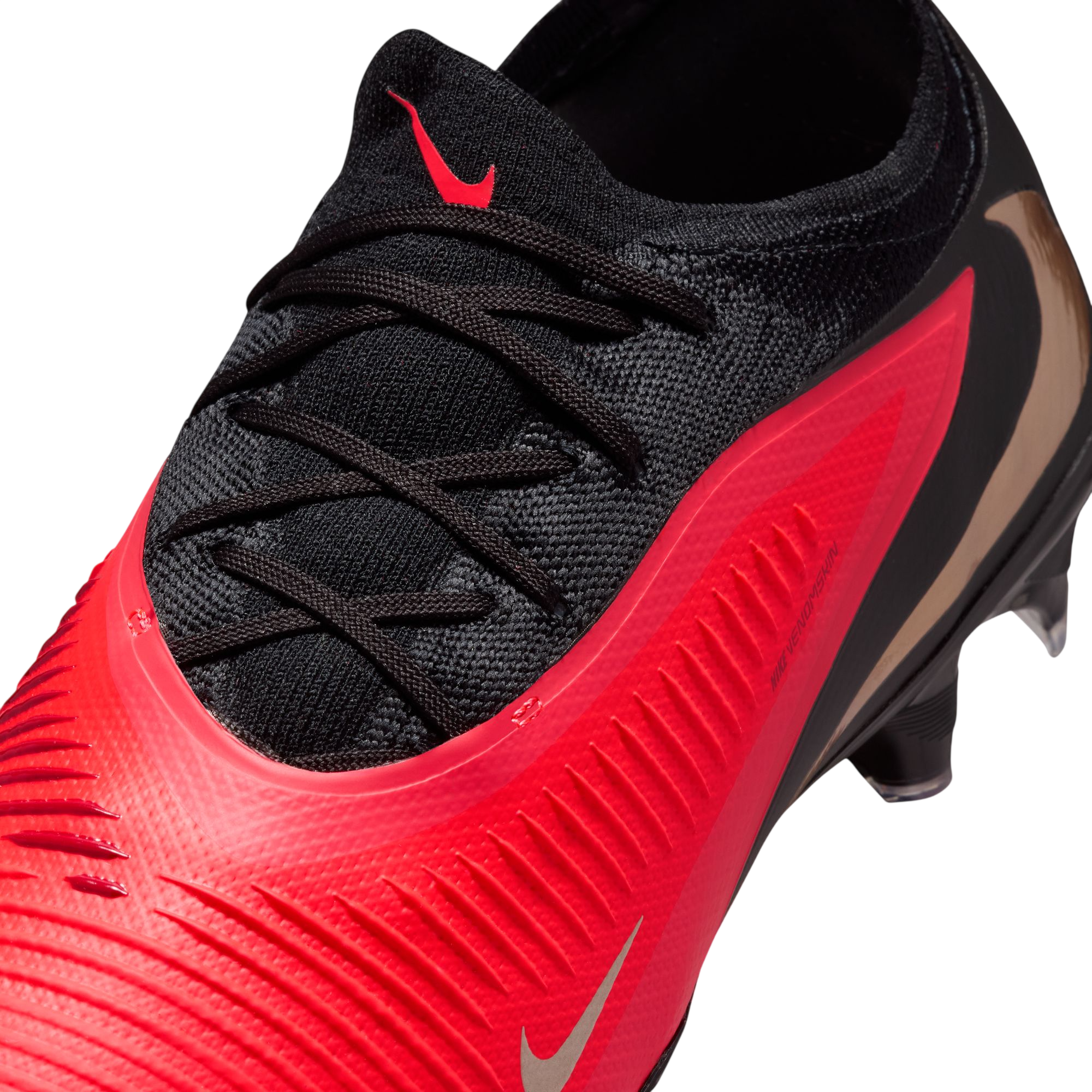 Phantom 6 Low Pro FG - Break 'Em Pack (HJ4122-600)