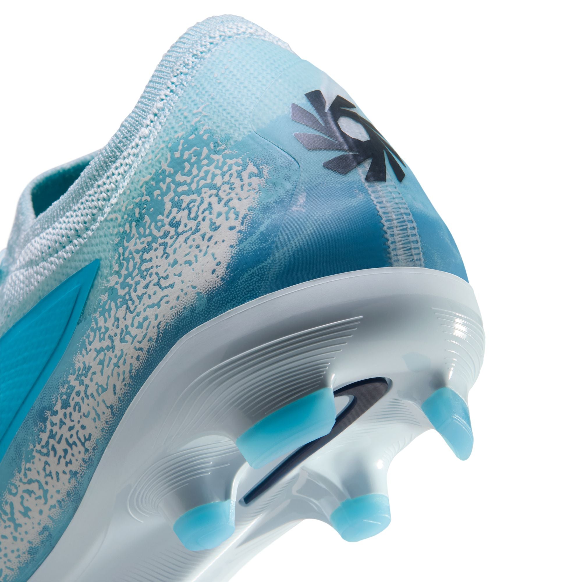 Jr. Phantom 6 Low Pro FG/MG - Erling Haaland (HQ2047-401)