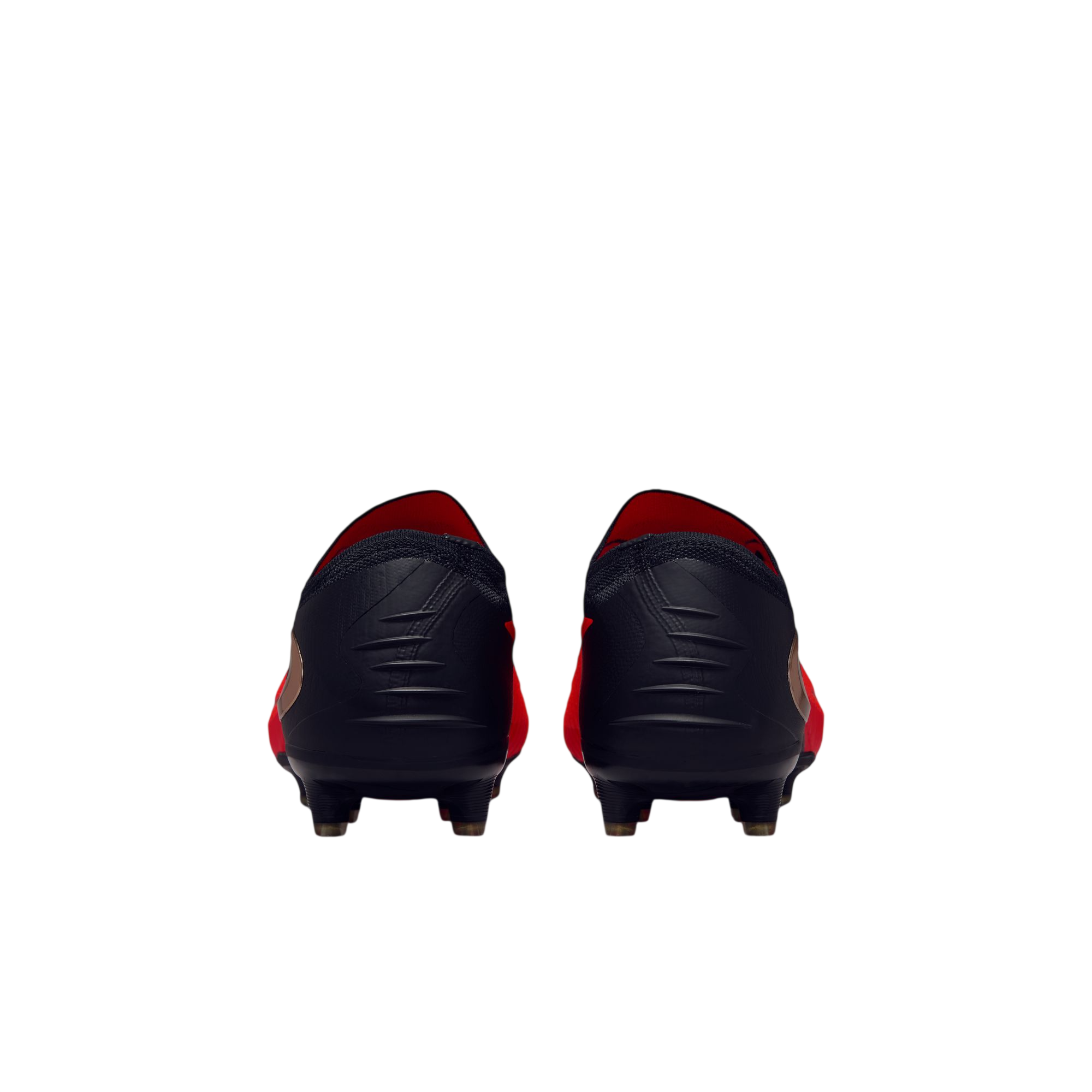 Phantom 6 Low Elite AG-Pro - Break 'Em Pack (HQ2335-600)