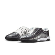 Total 90 (HQ2851-001) Footwear Nike