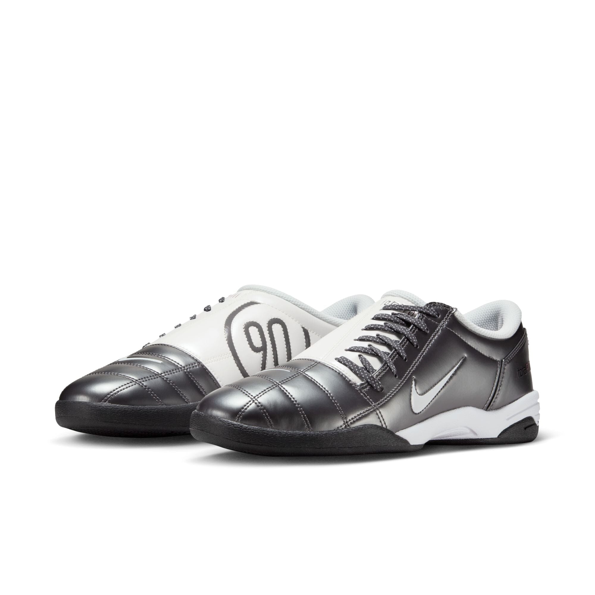 Total 90 (HQ2851-001) Footwear Nike