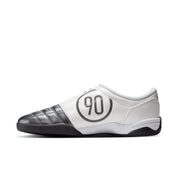 Total 90 (HQ2851-001) Footwear Nike
