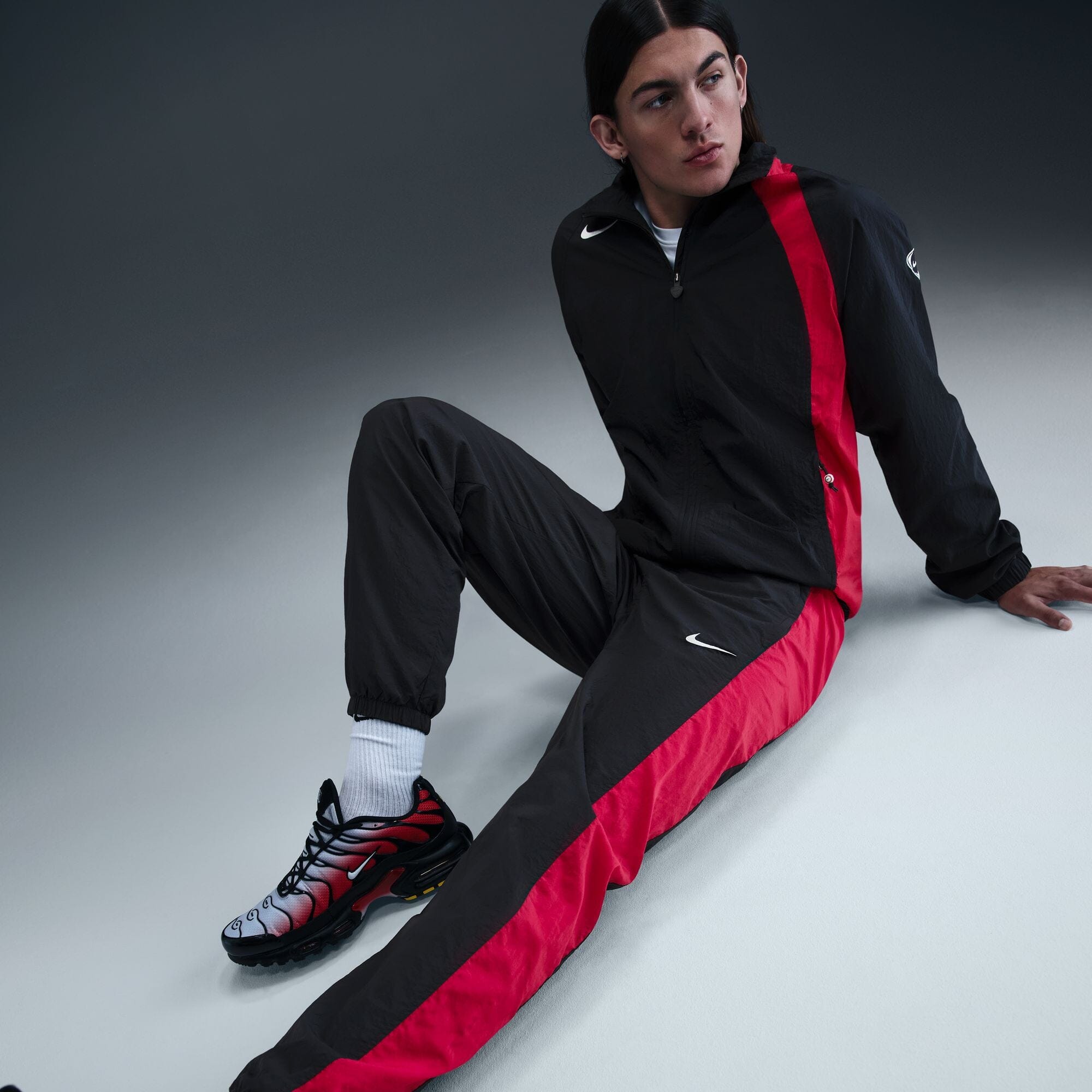 Total 90 Men's Track Pants (HQ3393-010) Apparel Nike