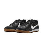 Gato (HQ6019-001) Footwear Nike
