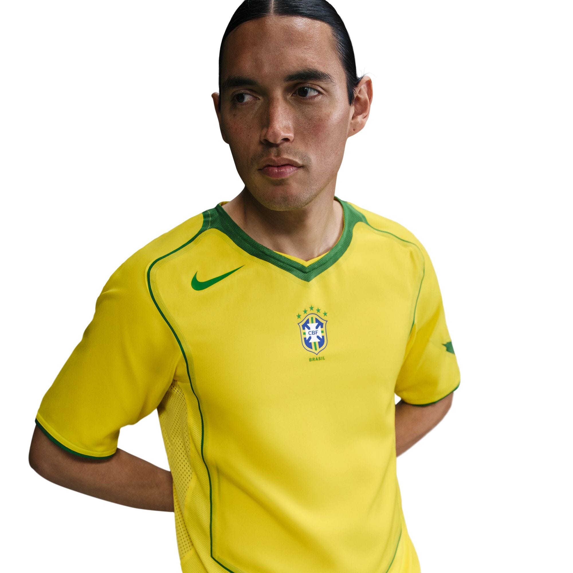 Brazil 2004 Total 90 Reissue Jersey (HV4426-741) Apparel Nike