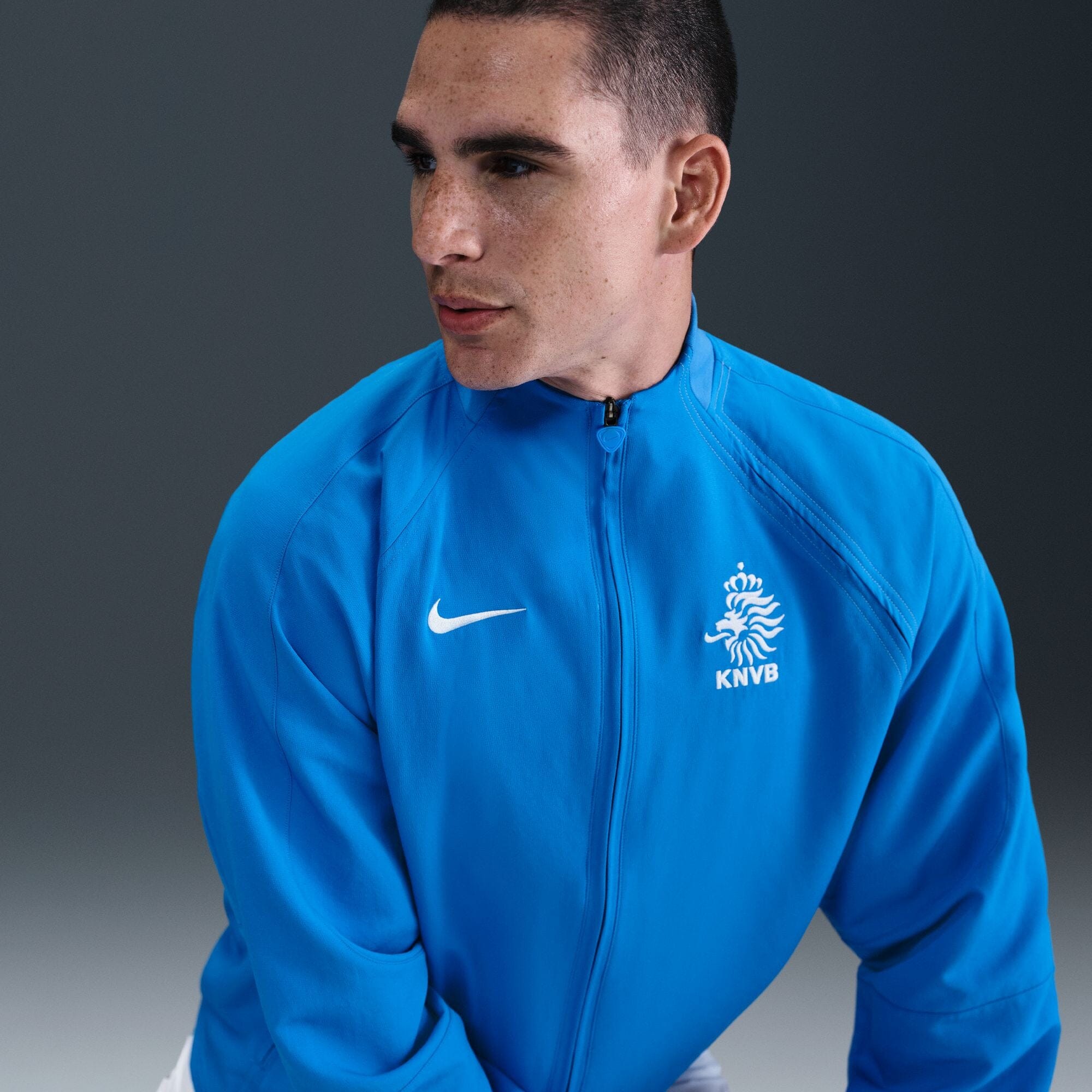 Netherlands 2004 Total 90 Reissue Track Jacket (HV4438-435) Apparel Nike