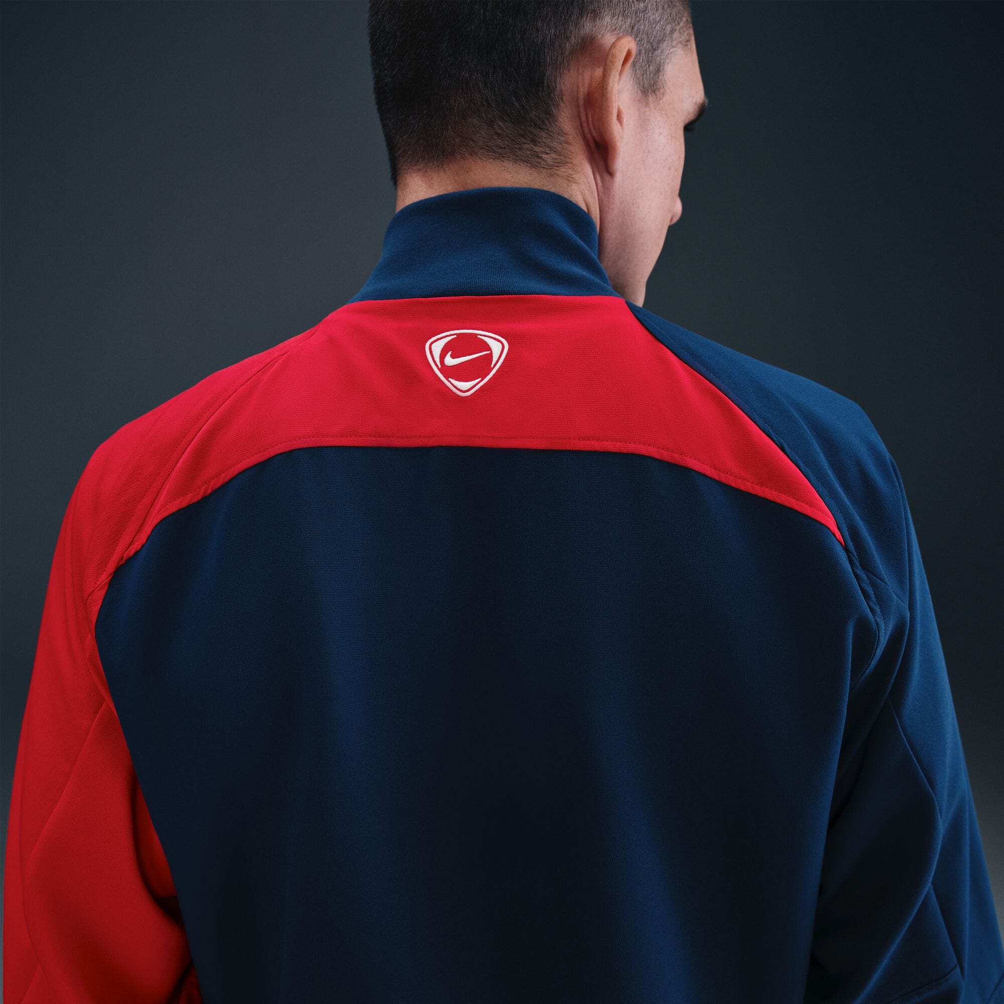 USA 2004 Total 90 Reissue Track Jacket (HV4440-486) Apparel Nike