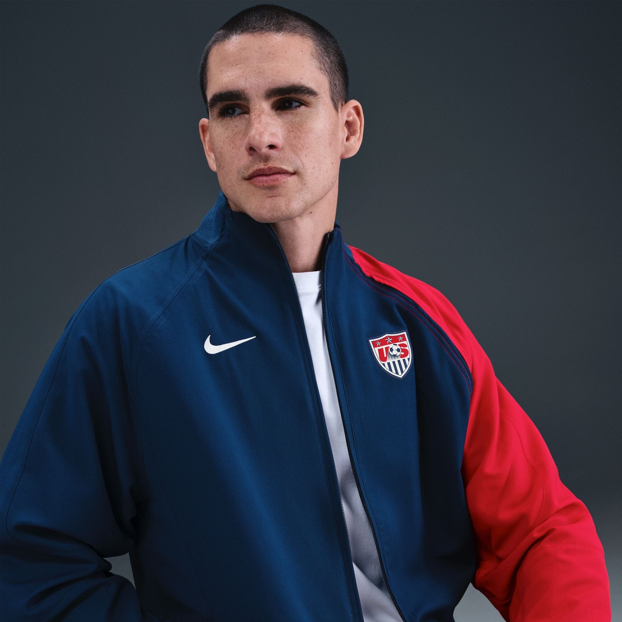 USA 2004 Total 90 Reissue Track Jacket (HV4440-486) Apparel Nike