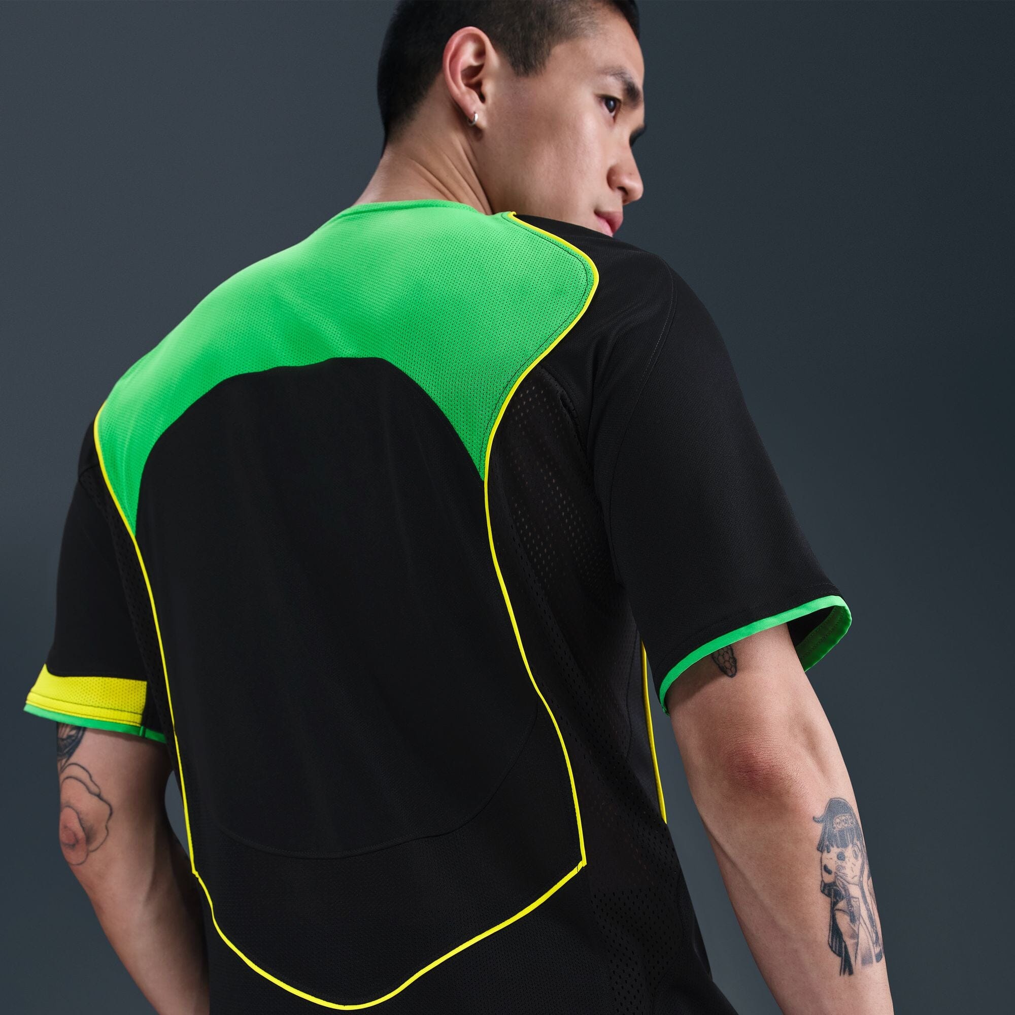 Total 90 Men's Dri-FIT Jersey (IB4208-010) Apparel Nike