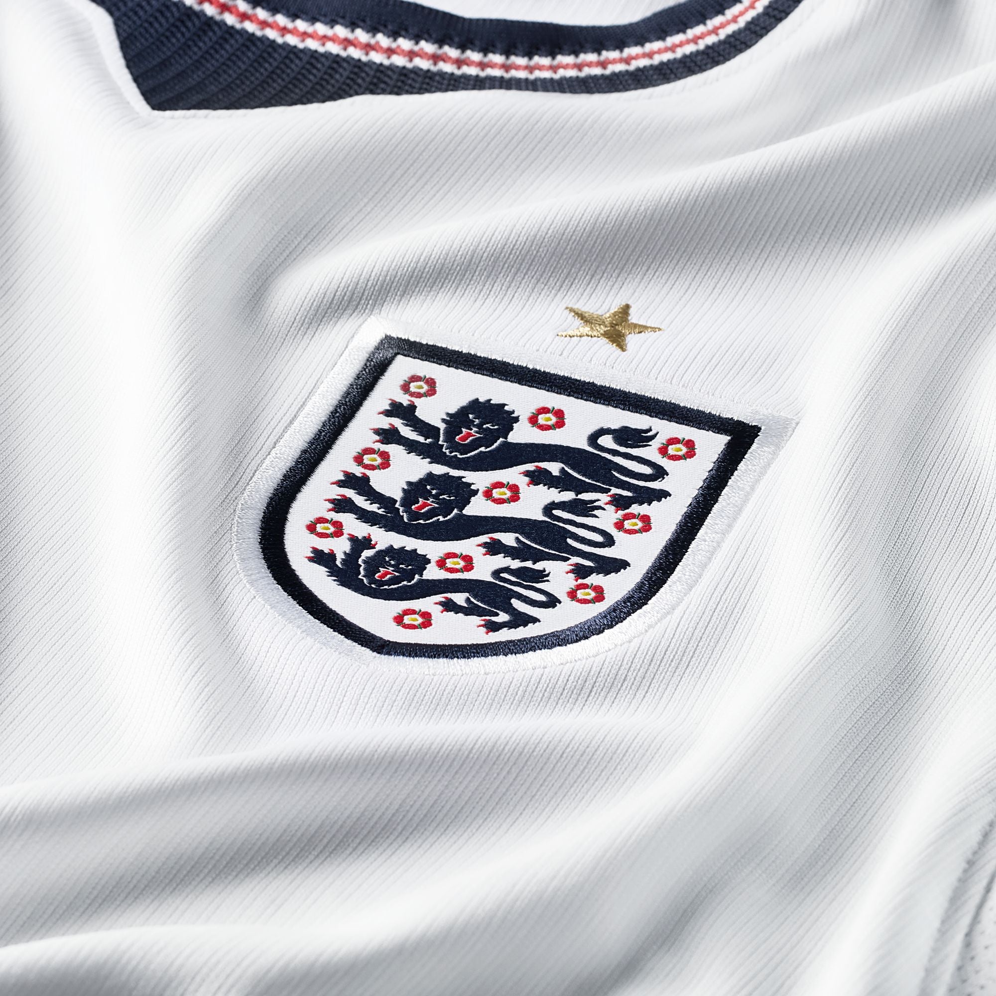 England 26/27 Home Women's Jersey (IB5306-100)