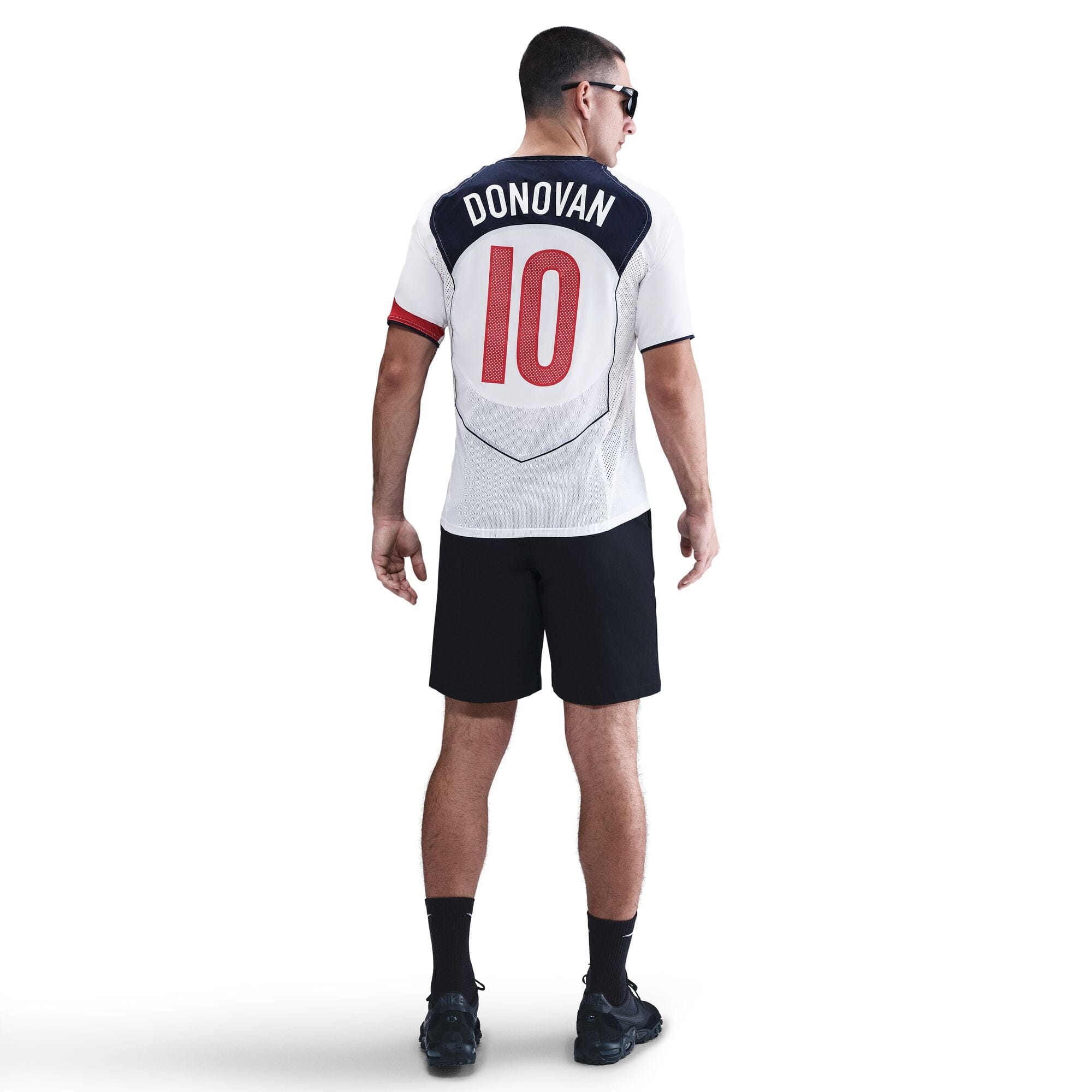 USA 2004 Total 90 Reissue Jersey #Donovan10 (IF2944-100) Apparel Nike