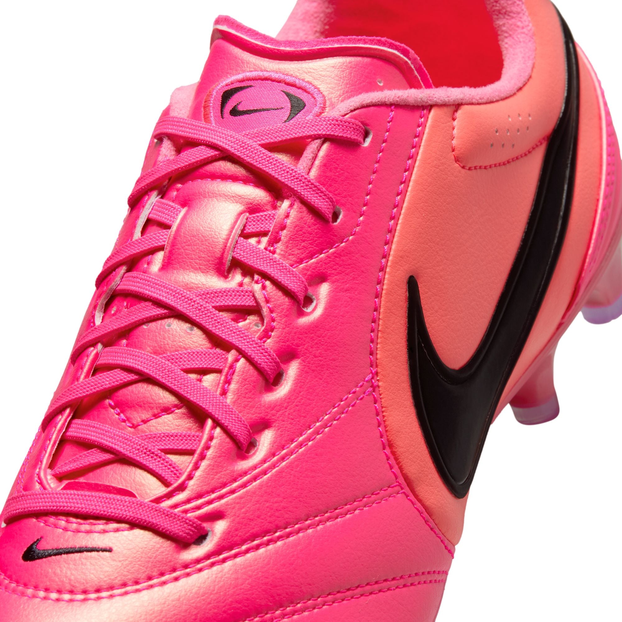Tiempo Ligera Pro FG - Breakout World Cup Pack (IO4400-901)