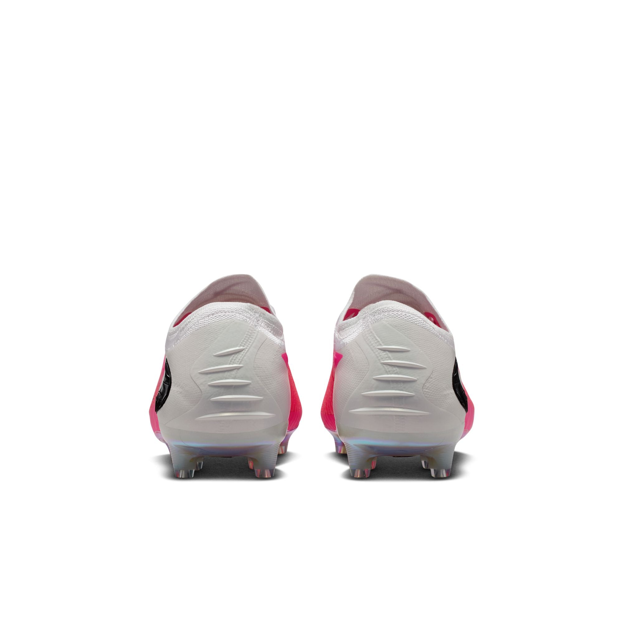 Phantom 6 Low Elite AG-PRO - Breakout World Cup Pack (IQ1870-900)