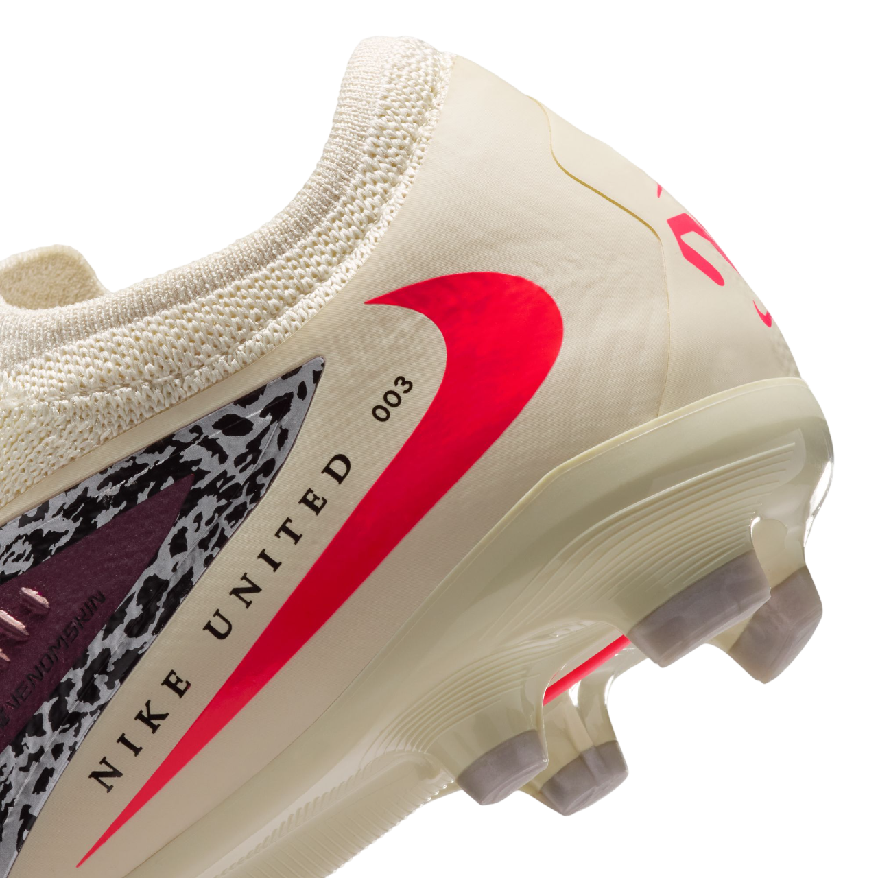 Jr. Phantom 6 Low Pro FG/MG - United Pack 003 (IR4192-661)