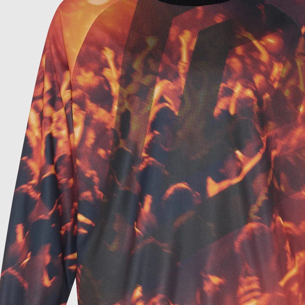 Reversible Crew Top (66702U060) Apparel Umbro