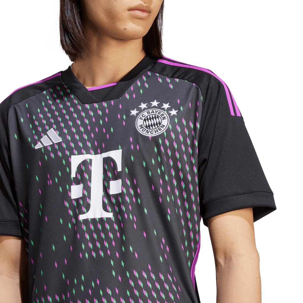 FC Bayern Munich 23/24 Away Jersey (HR3719)