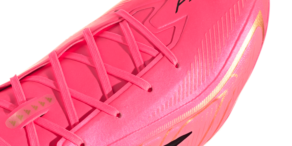 IH9345_8_FOOTWEAR_Photography_DetailView2_transparent.png