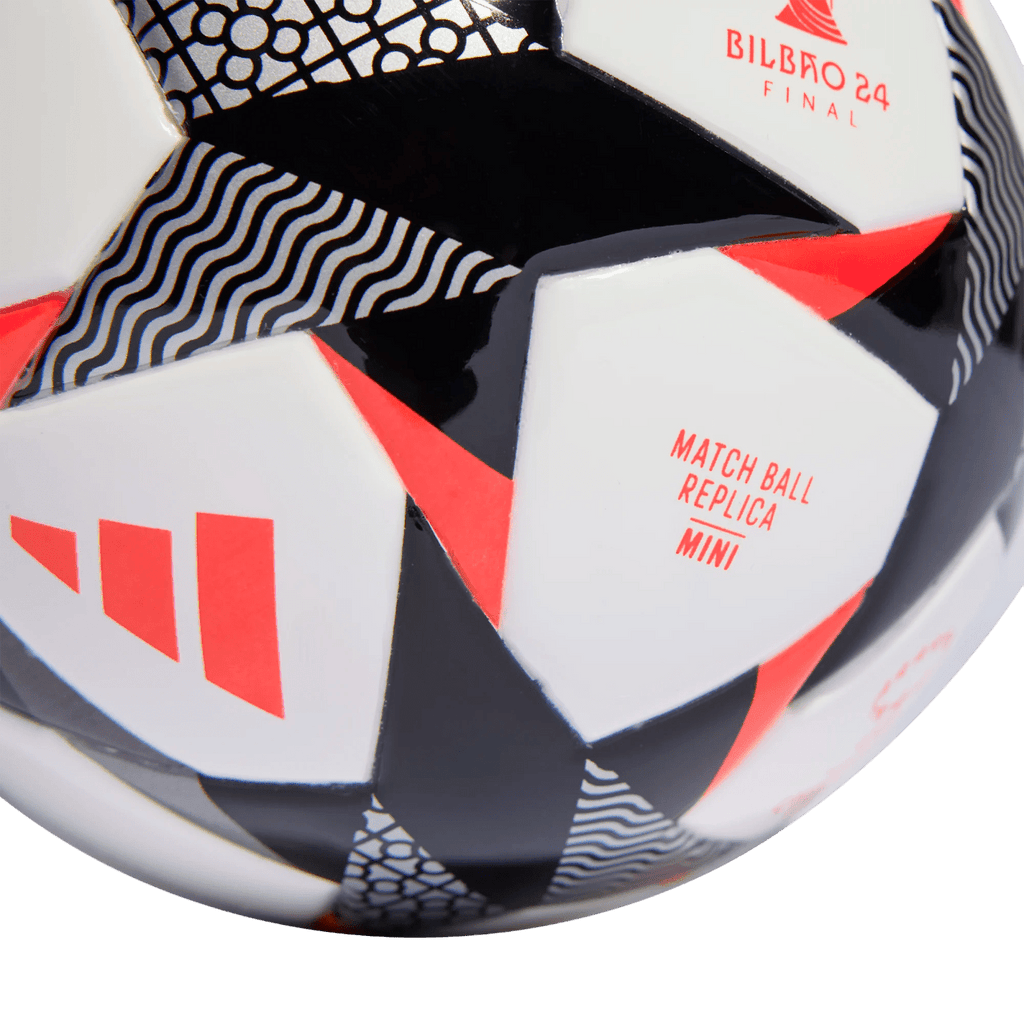 UWCL 23/24 Knockout Mini Football (IN7019)