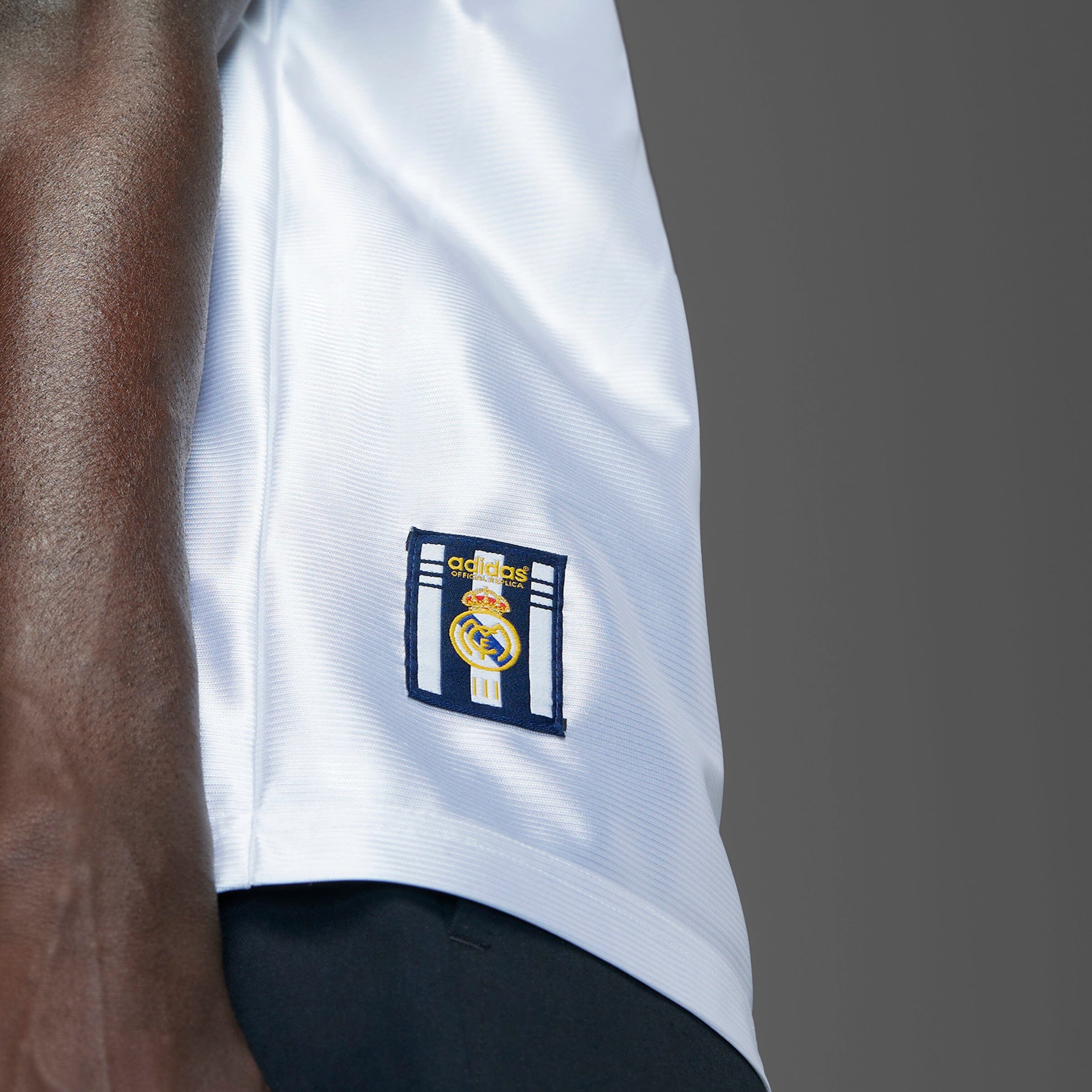 Real Madrid 1999/2000 Home Jersey - Special Edition (JJ3801) Apparel Adidas