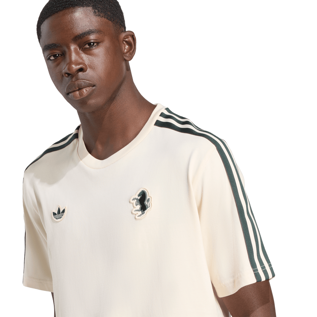 Juventus Terrace Icons T-Shirt (JM9453)