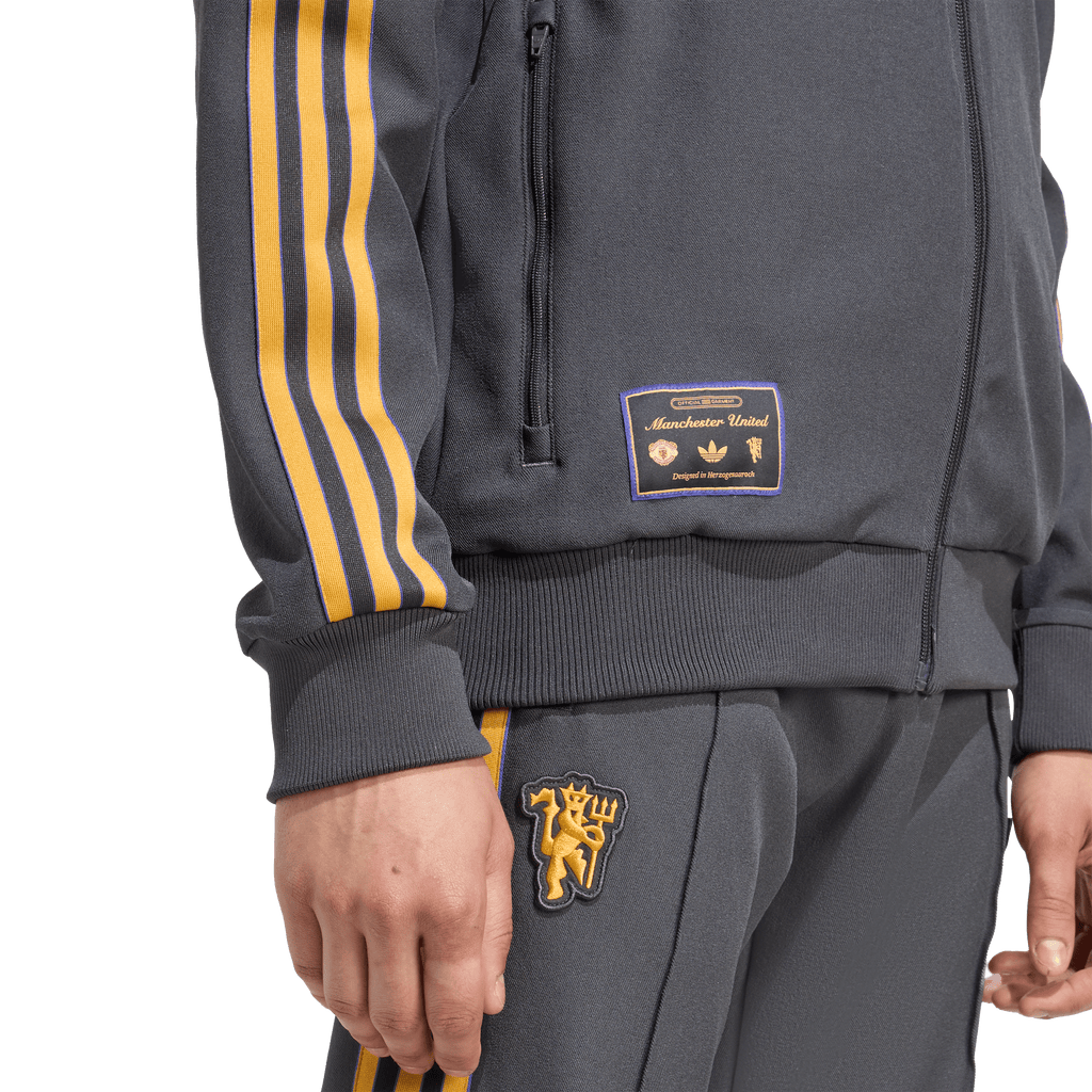 Manchester United Terrace Icons Track Top (JN2816)