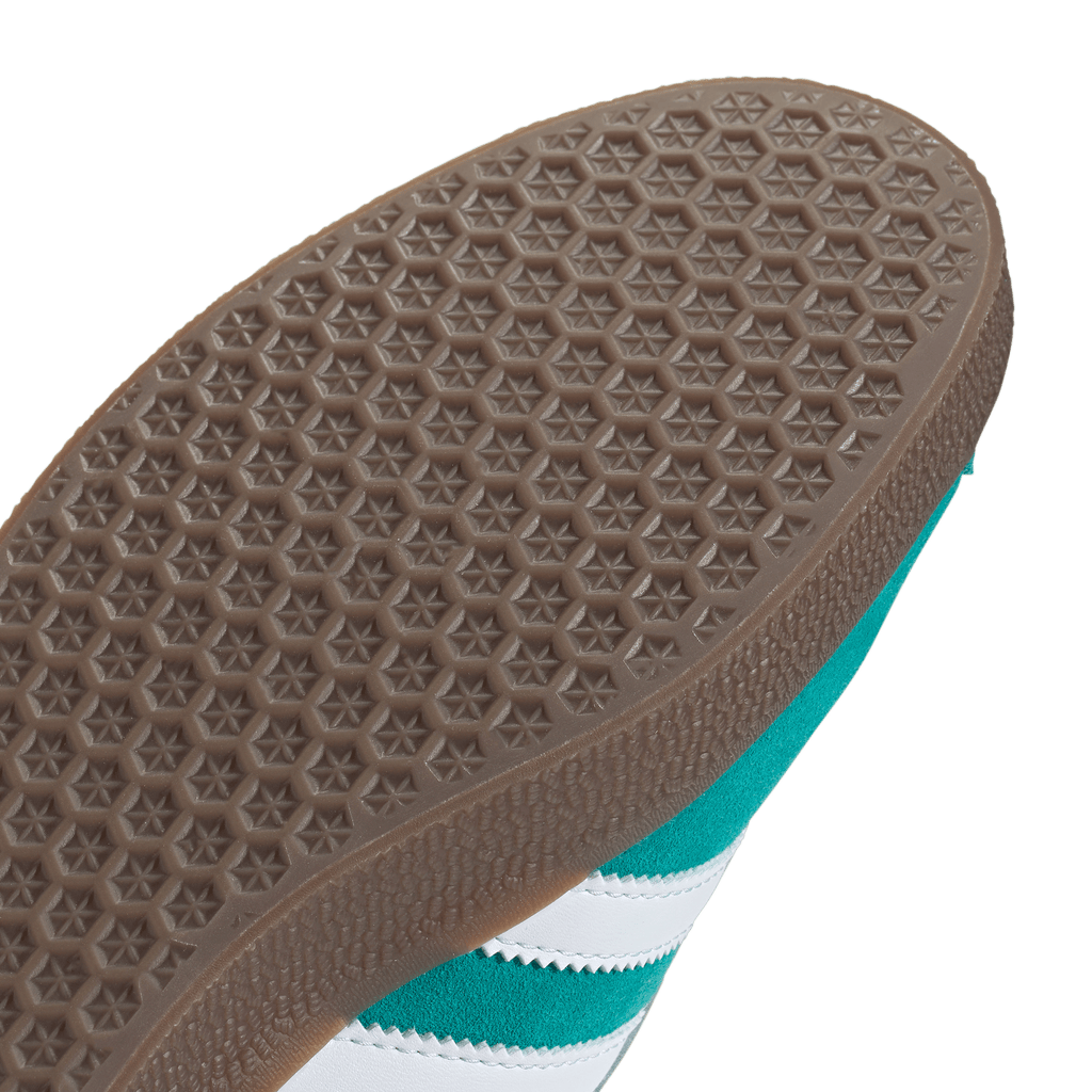Gazelle Liverpool FC Shoes (JR4159)
