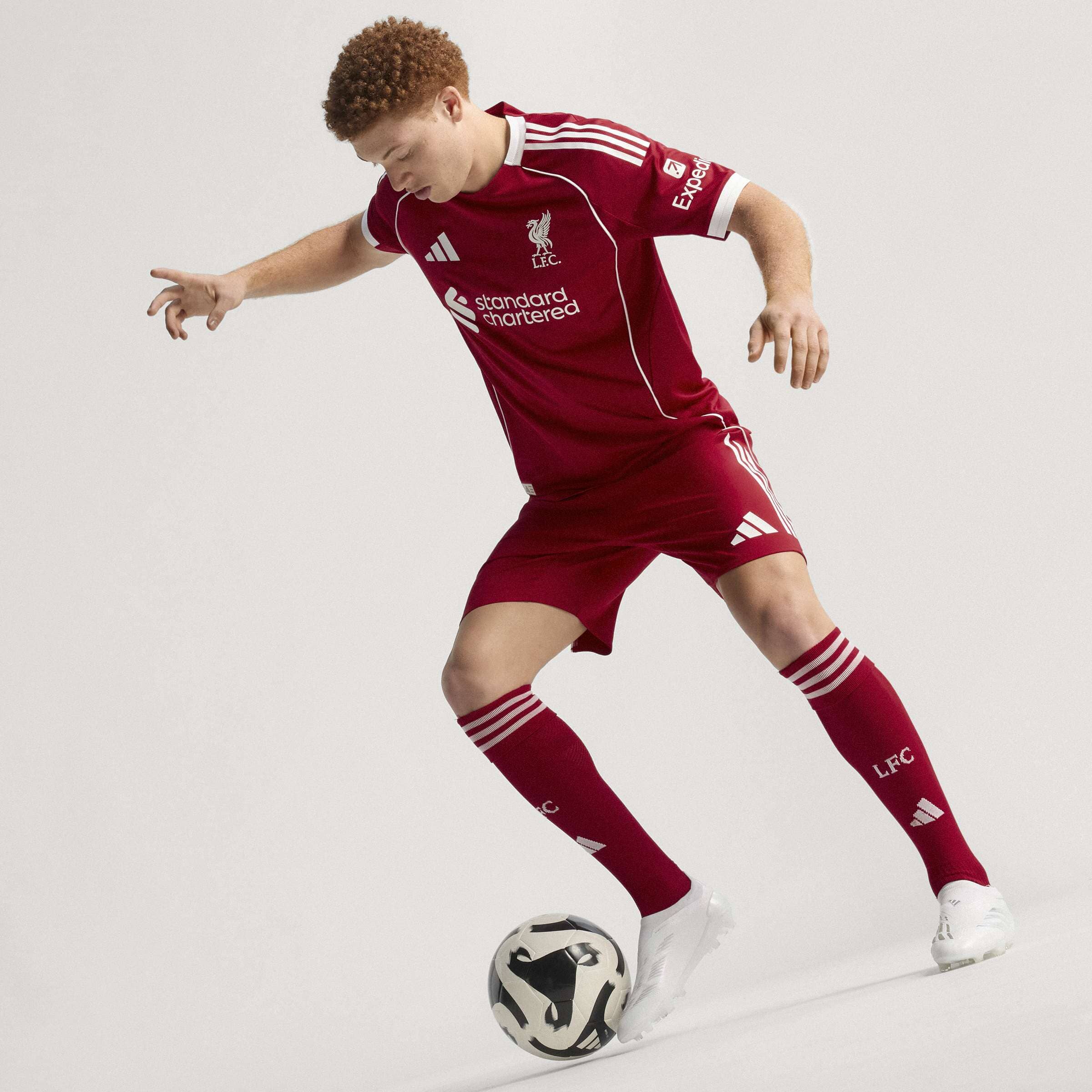 Liverpool FC 25/26 Home Authentic Jersey (JY4237) Apparel Adidas