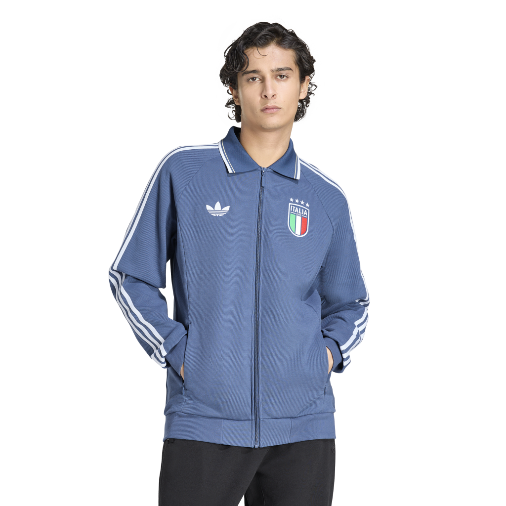 JY9599_2_APPAREL_OnModel_StandardView_transparent.png