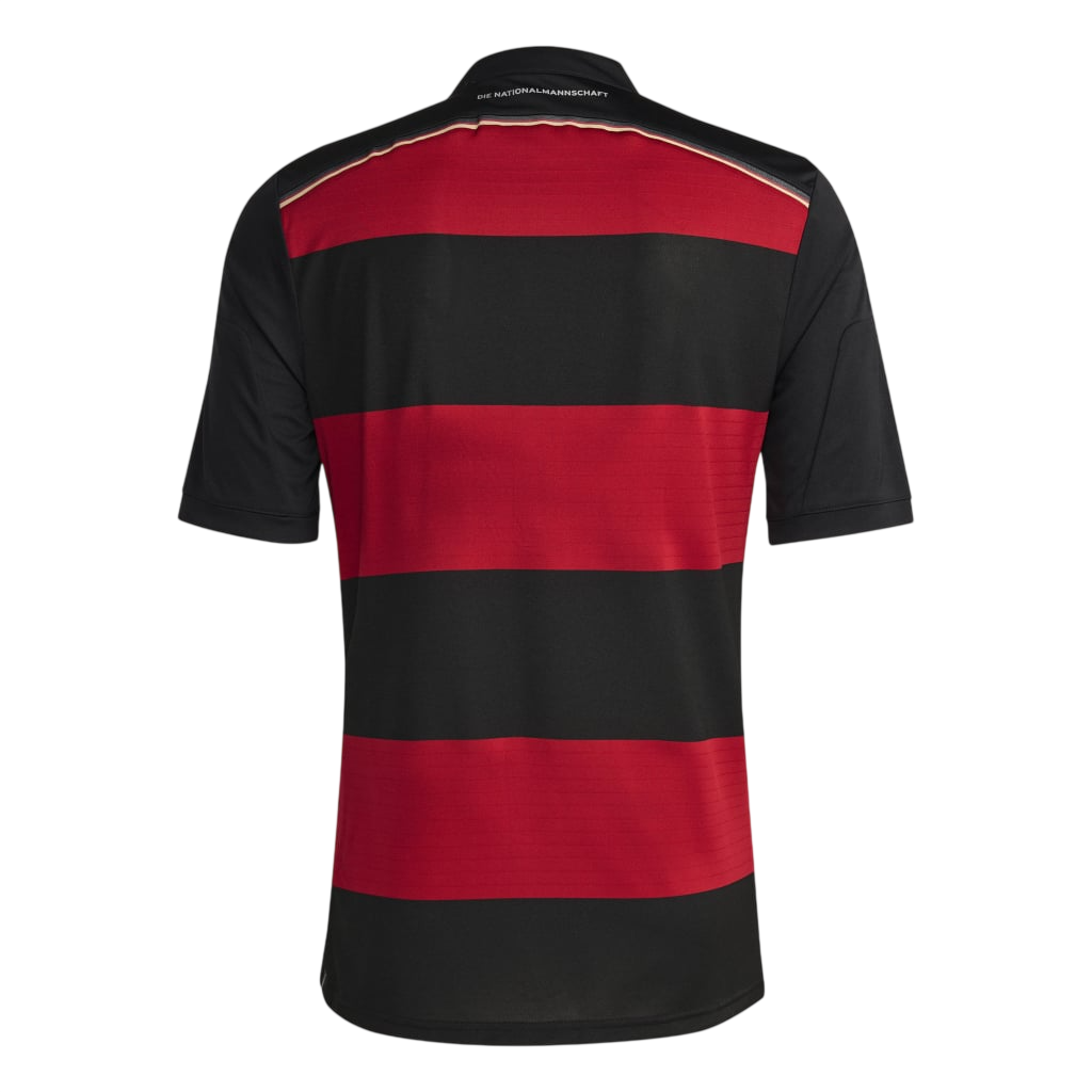 JZ6959_5_APPAREL_Photography_HeroMrktng_View_6-Photoroom.png