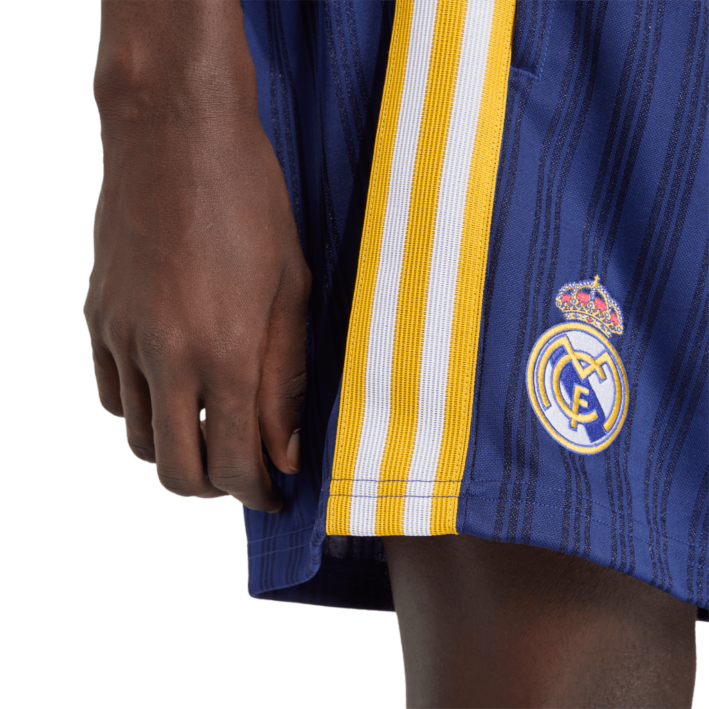 Real Madrid Originals Shorts (JZ9155) Apparel Adidas