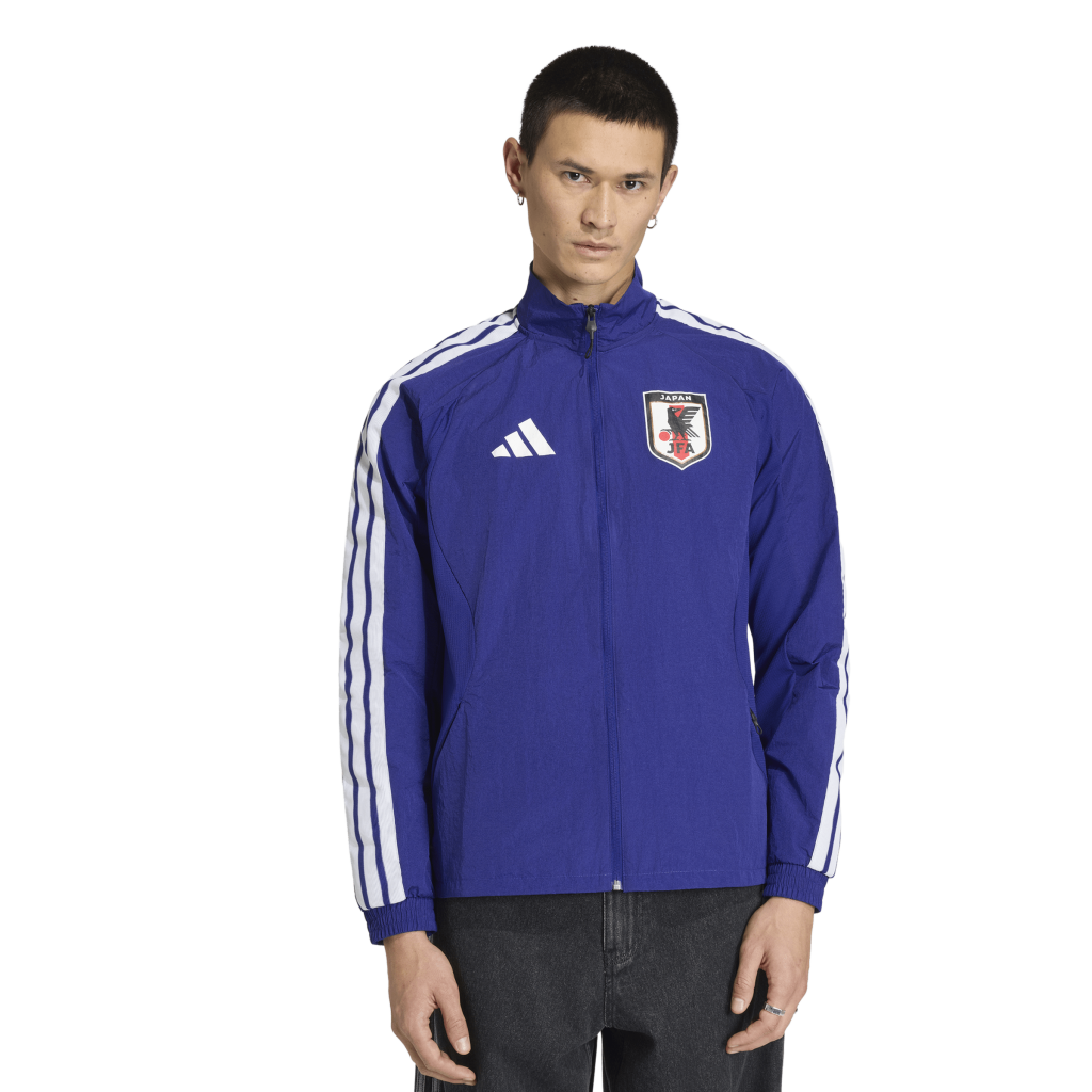 KA1518_2_APPAREL_OnModel_StandardView_transparent.png